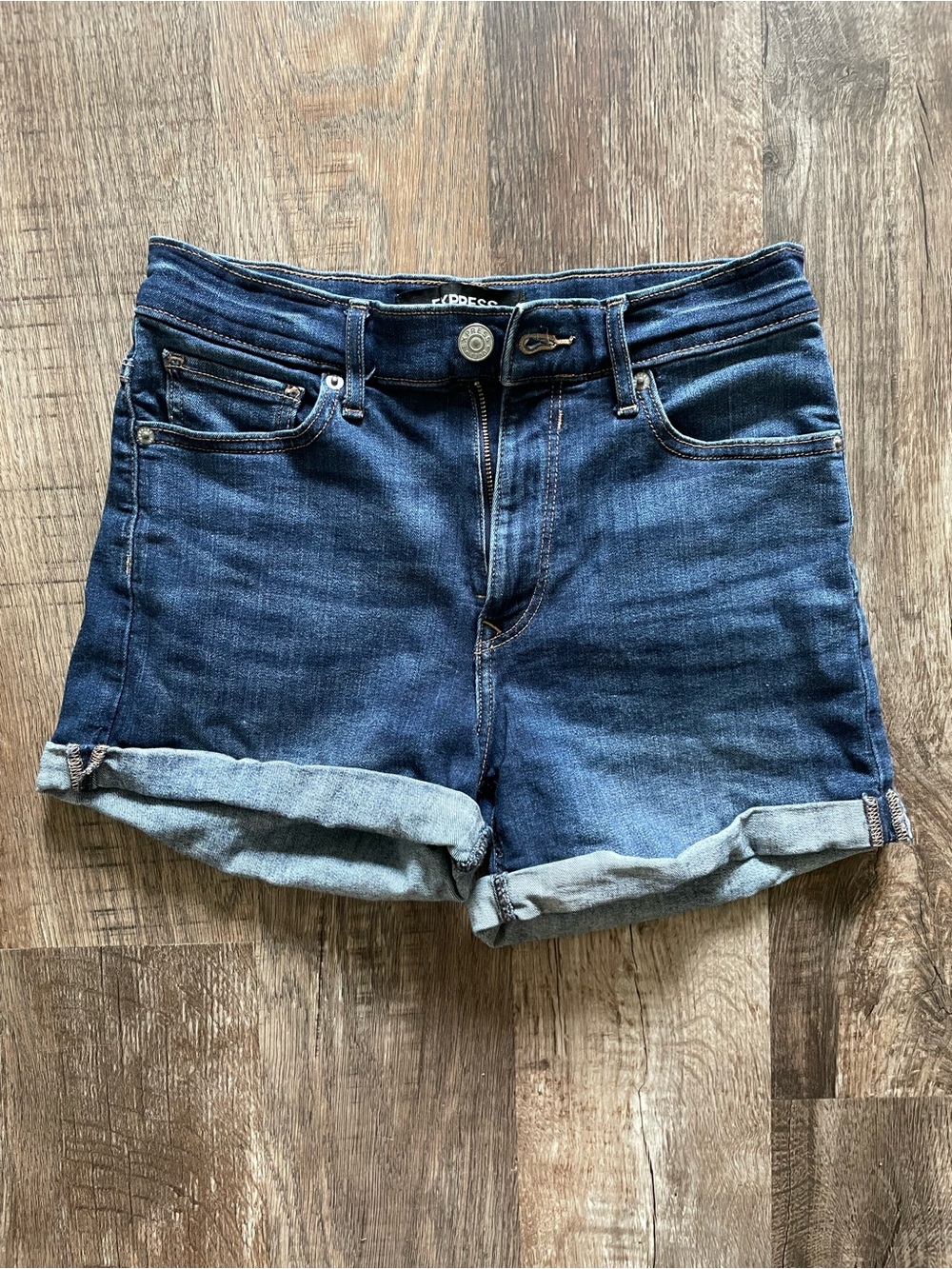 Express jean shorts size 0 midi high rise